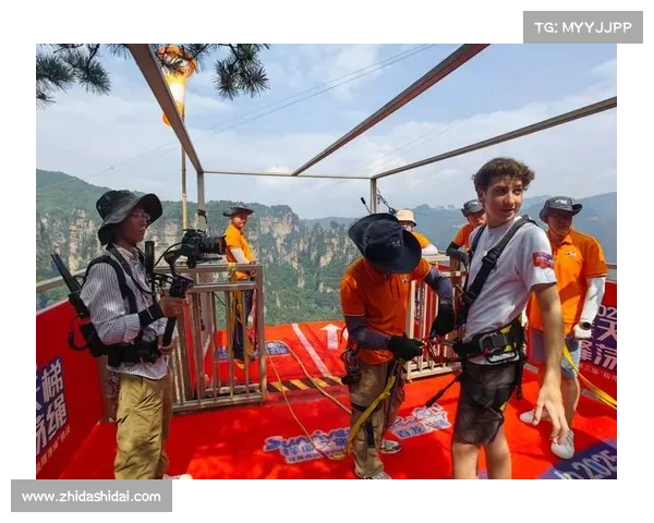 极限冒险之旅：探索未知的极致体验与挑战，感受生命的极限与精彩